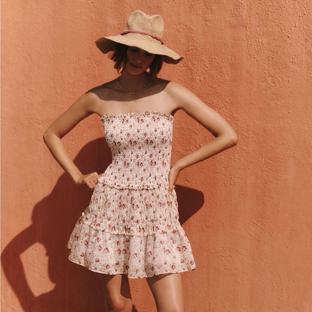 By Anthropologie Strapless Smocked
Mini Dress - pink & ivory floral - Picture 3 of 5